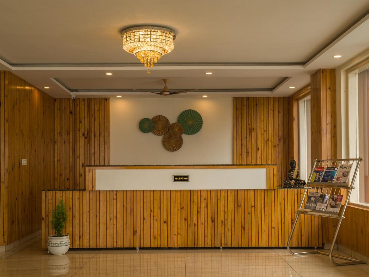 Highsky Resort Дармсала Экстерьер фото